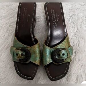 Donald J Pliner Chunky Green Wedge